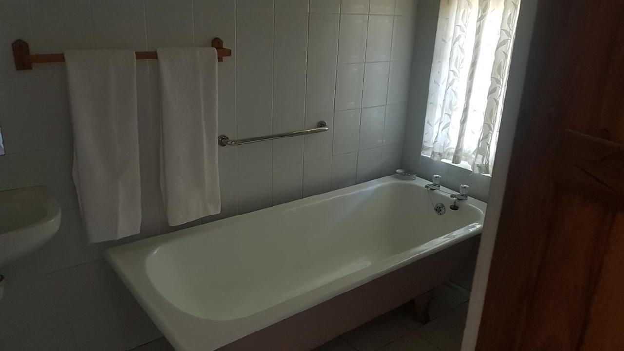 אאודטסהורן Beit Shalom Before Known As Best Little Guesthouse מראה חיצוני תמונה